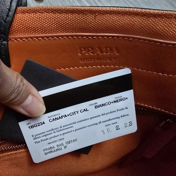 Prada Bag - Picture 8 of 11